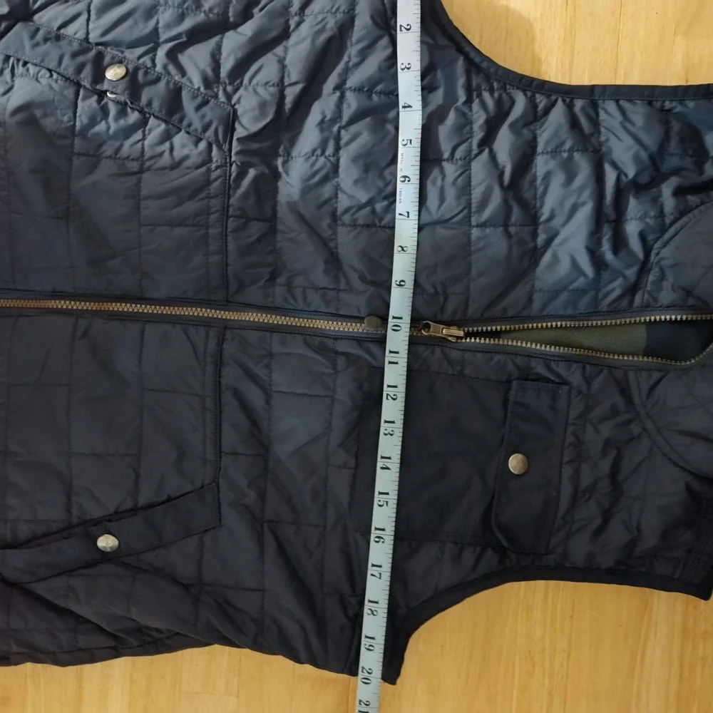 Carhartt med vest reversible plaid flannel quilted blue grey gray outdoor work